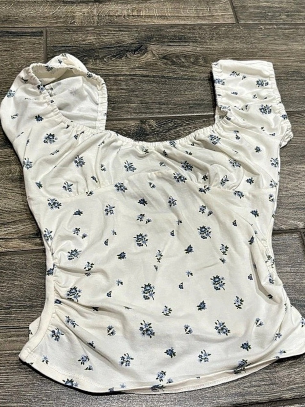 Wild Fable White Blue Floral Ruched Top Small
